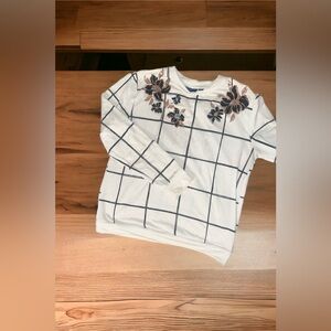 Women's APT 9 White Grid Striped Sweater with Flowers - Size Small